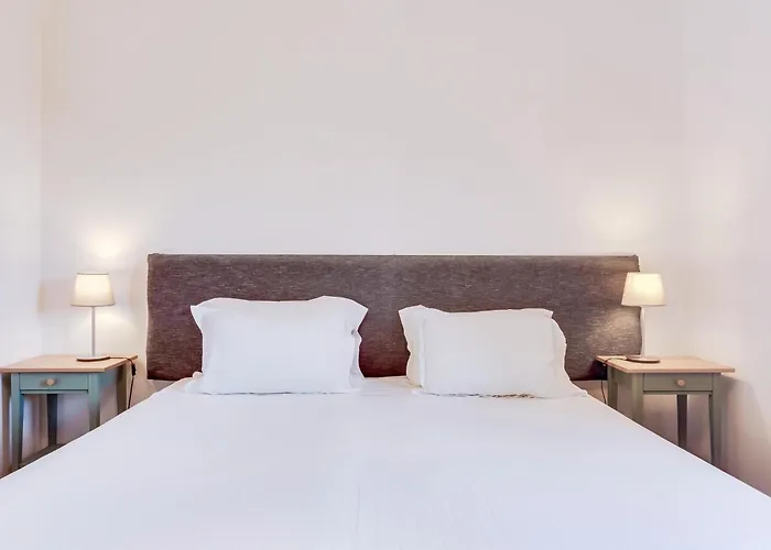 Vivenda Pereiras Com 2 Quartos Em